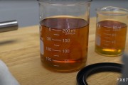 六爻简单中东火药桶引爆油市：以色列突袭伊朗，油价一度飙升超14%，后市何去何从？