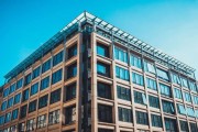 六爻简单保利置业集团：拟发行不超过10亿元公司债券，用于置换偿还回售公司债券本金的自有资金